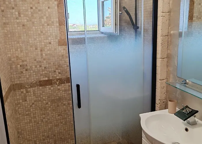 Dani-mihaela 茹里洛夫卡